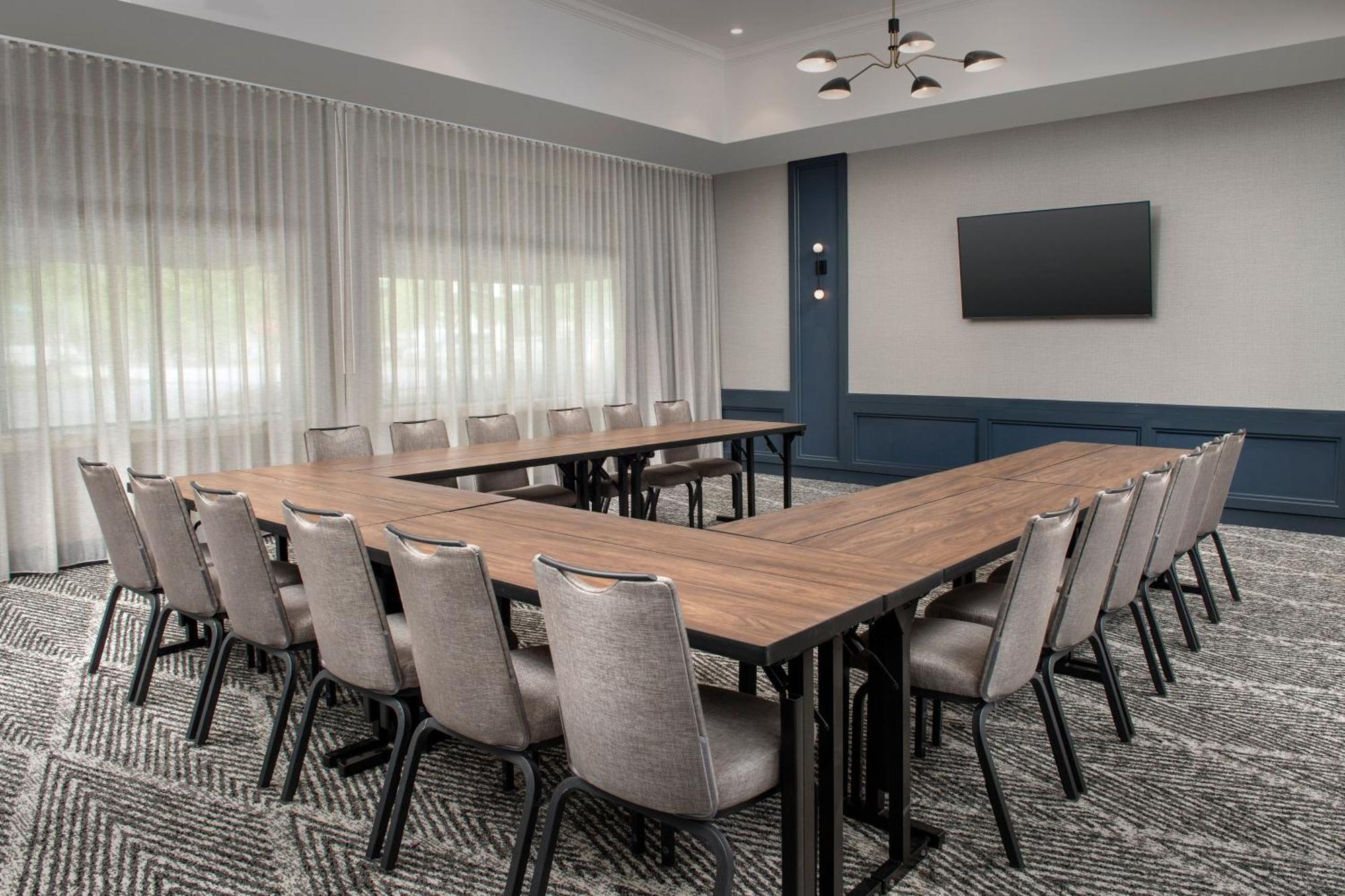Courtyard By Marriott Savannah Downtown - Historic District Buitenkant foto