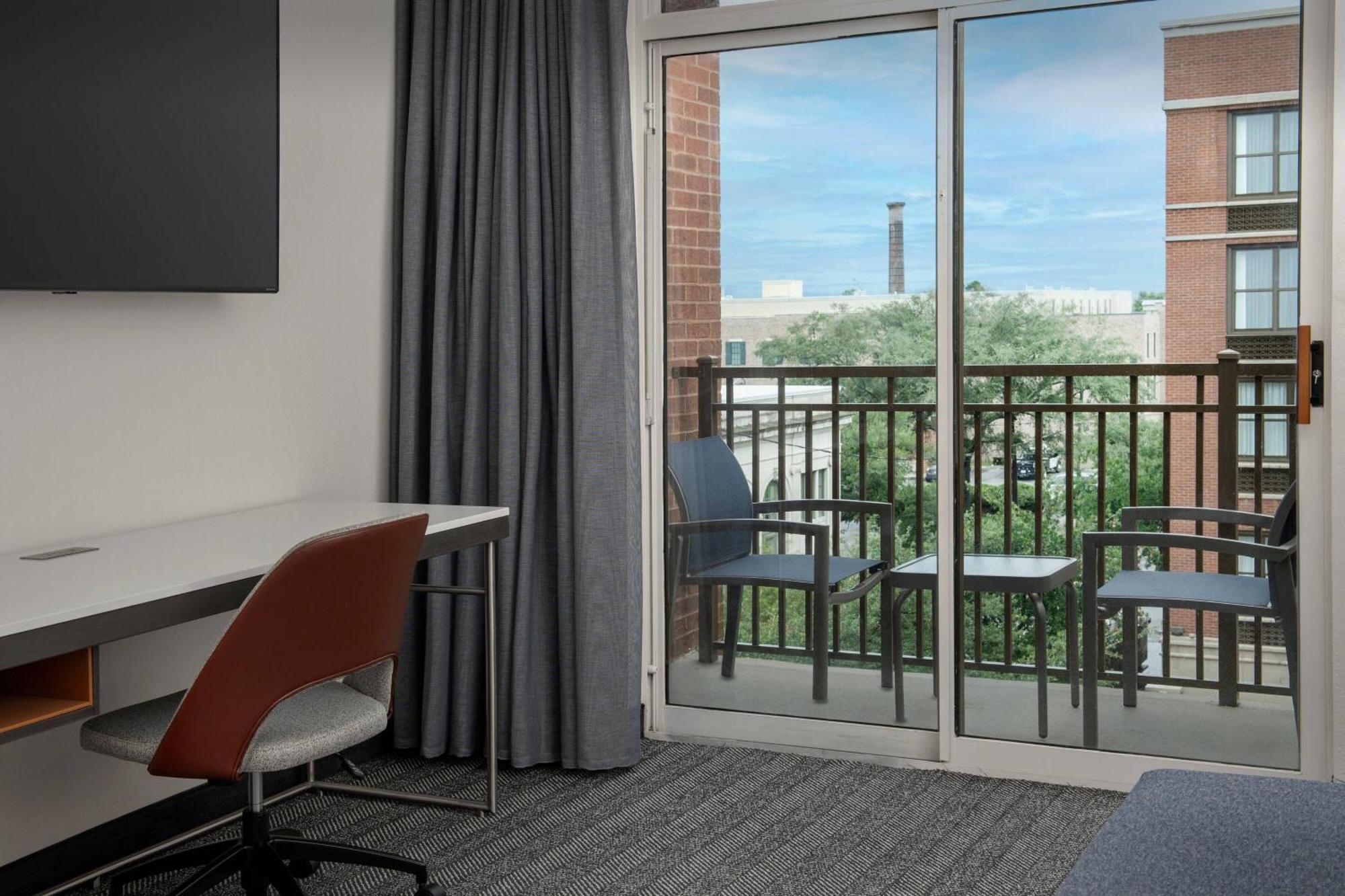 Courtyard By Marriott Savannah Downtown - Historic District Buitenkant foto